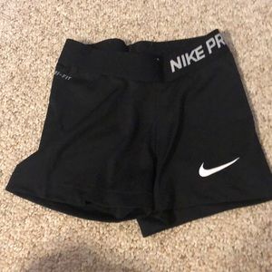 Women’s Nike pro